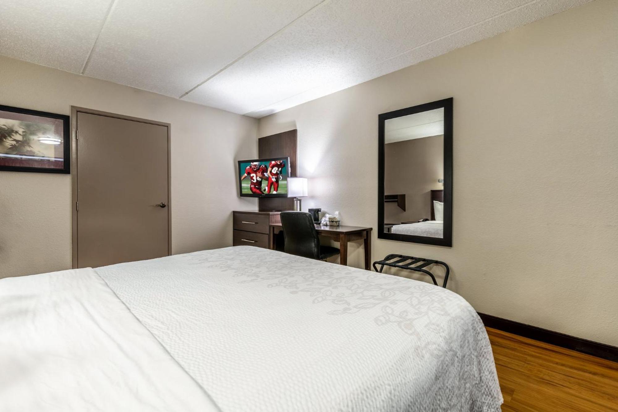 Red Roof Inn Plus+ Nashville Airport Zewnętrze zdjęcie