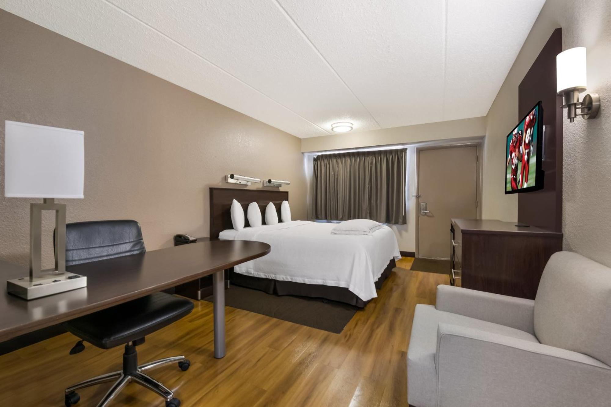 Red Roof Inn Plus+ Nashville Airport Zewnętrze zdjęcie