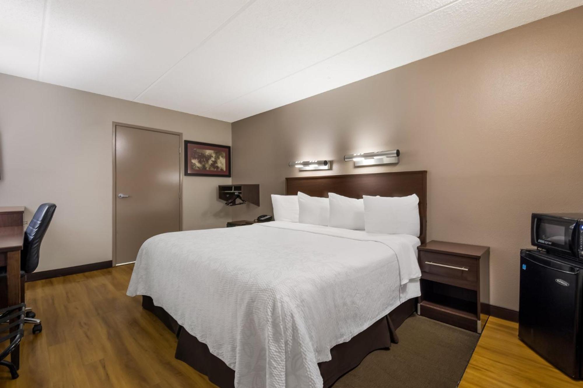 Red Roof Inn Plus+ Nashville Airport Zewnętrze zdjęcie