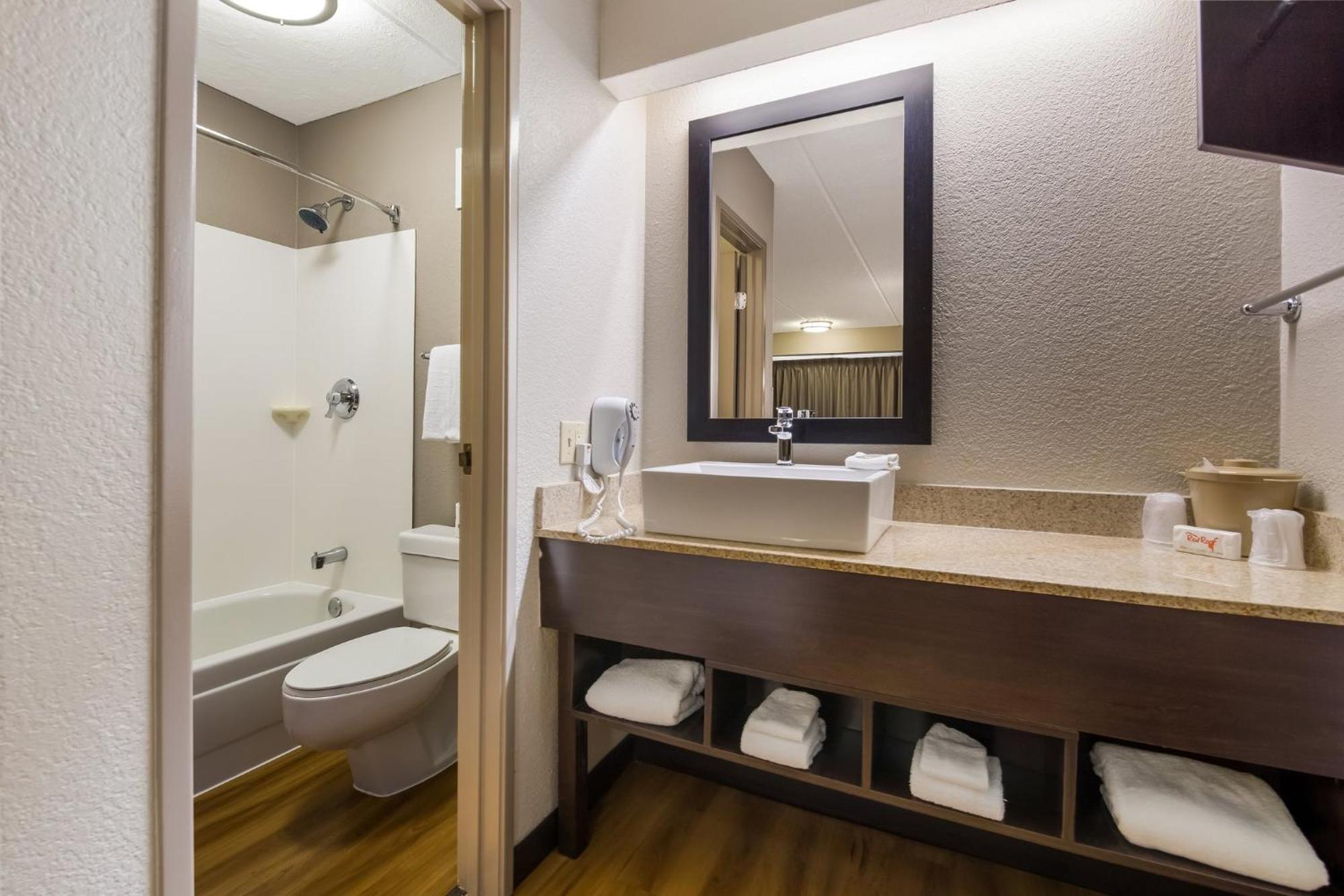 Red Roof Inn Plus+ Nashville Airport Zewnętrze zdjęcie
