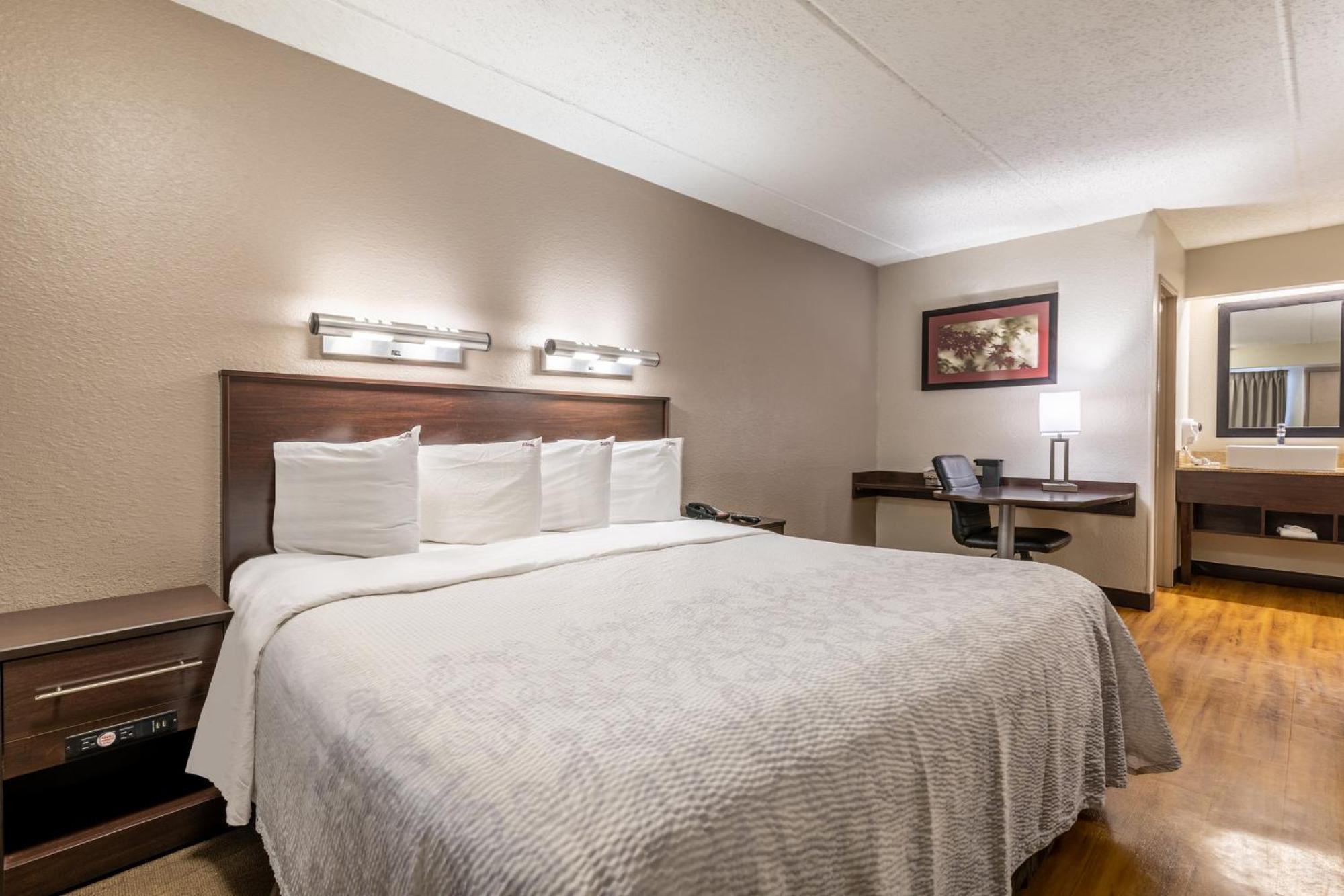 Red Roof Inn Plus+ Nashville Airport Zewnętrze zdjęcie