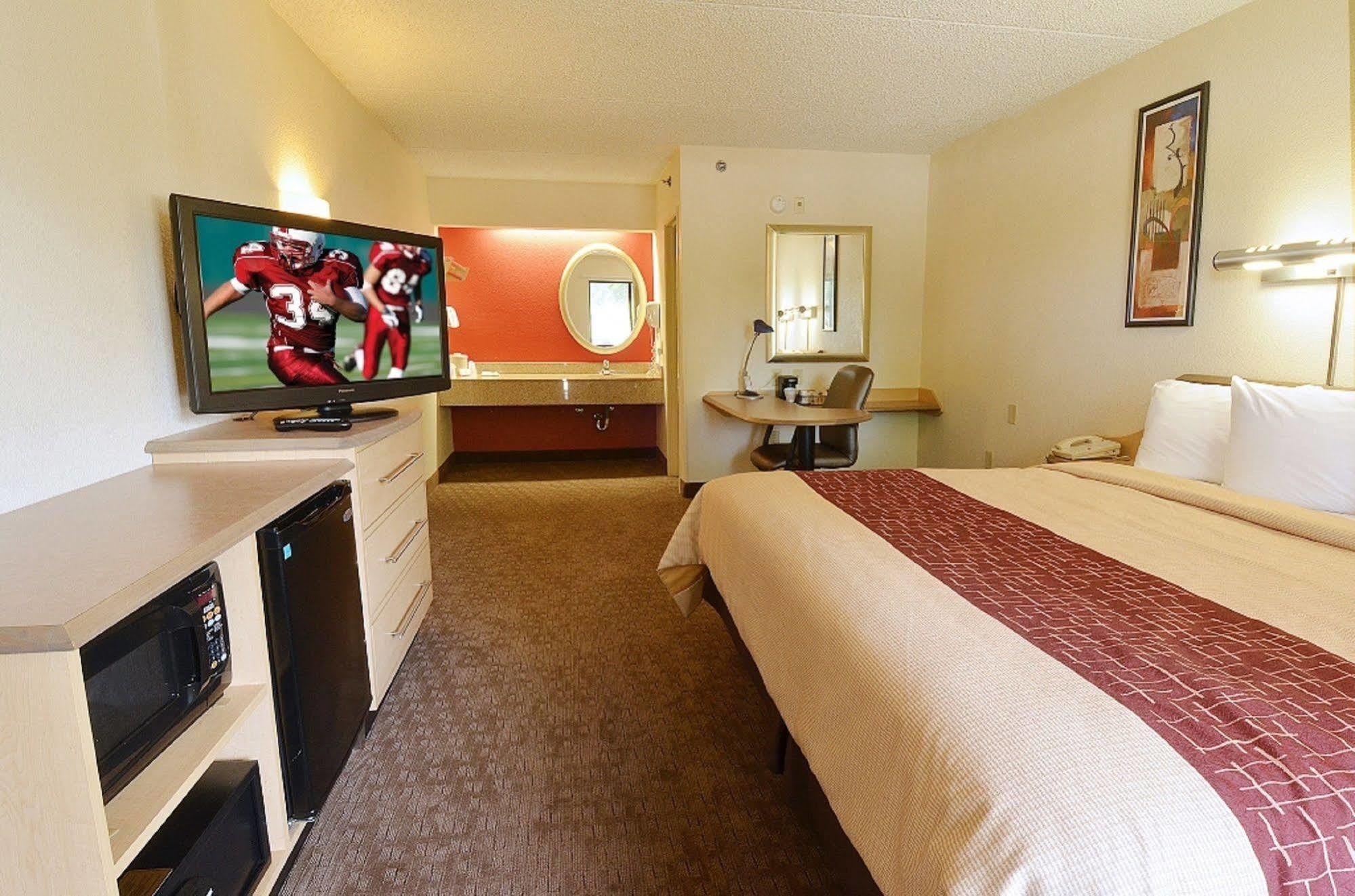 Red Roof Inn Plus+ Nashville Airport Zewnętrze zdjęcie