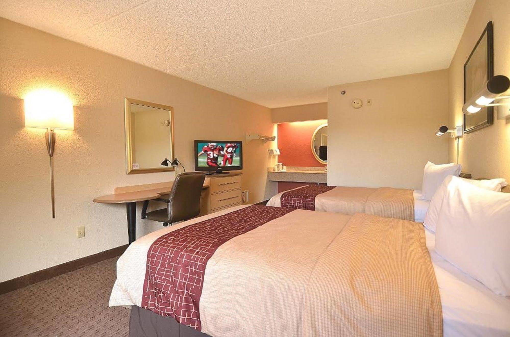 Red Roof Inn Plus+ Nashville Airport Pokój zdjęcie